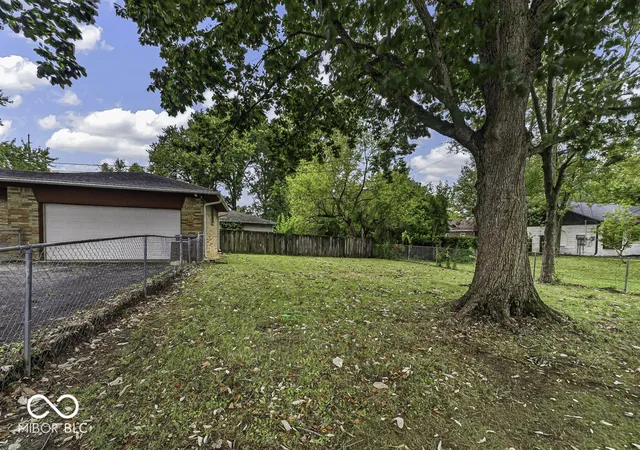Photo 2 of Single family home for sale at 1642 N Graham Ave, Indianapolis, IN 46218 | MLS# 22127330 | Listing updated on 2026-09-22