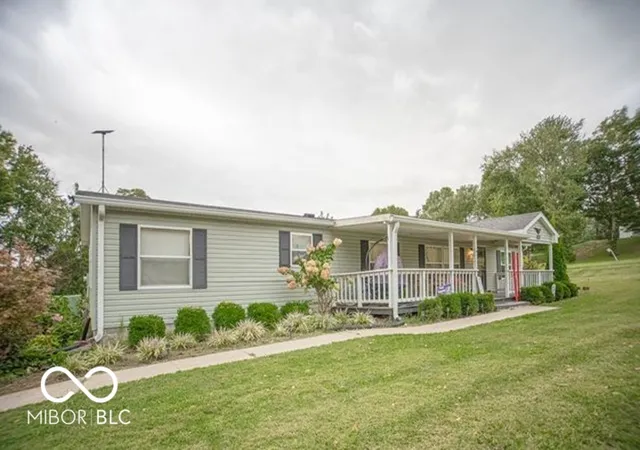Photo 3 of Manufactured home for sale at 8179 S County Rd 50 W, Clay City, IN 47841 | MLS# 22127332 | Listing updated on 2026-10-06