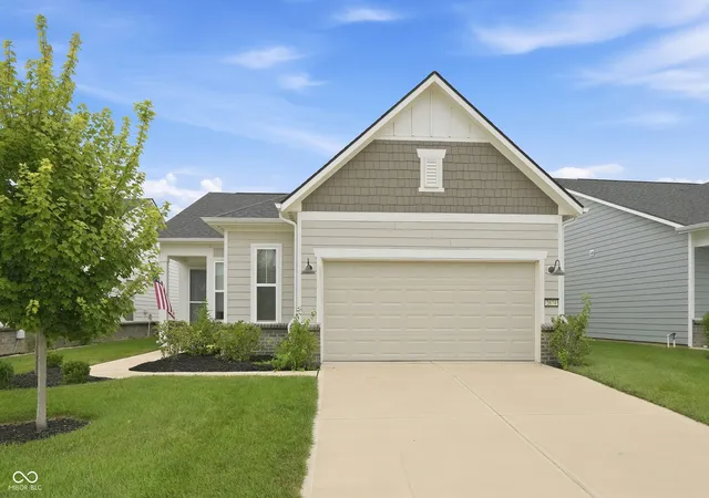 Single family home for sale at 2674 Old Rosebud Ln, Westfield, IN 46074 | MLS# 22127333