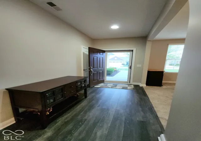 Photo 3 of Single family home for sale at 4904 Lilium Dr, Plainfield, IN 46168 | MLS# 22127334 | Listing updated on 2026-09-27