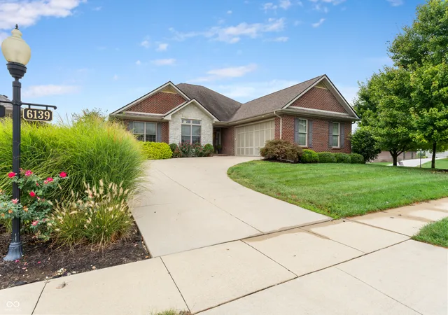 Single family home for sale at 6139 Horizon Dr, Columbus, IN 47201 | MLS# 22127335