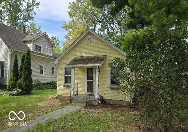Photo 1 of Single family home for sale at 7112 Dobson St, Indianapolis, IN 46268 | MLS# 22127336 | Listing updated on 2026-09-22