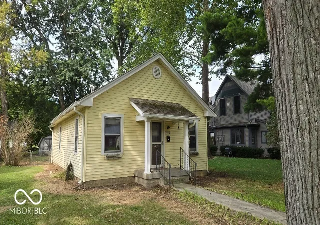 Photo 2 of Single family home for sale at 7112 Dobson St, Indianapolis, IN 46268 | MLS# 22127336 | Listing updated on 2026-09-22