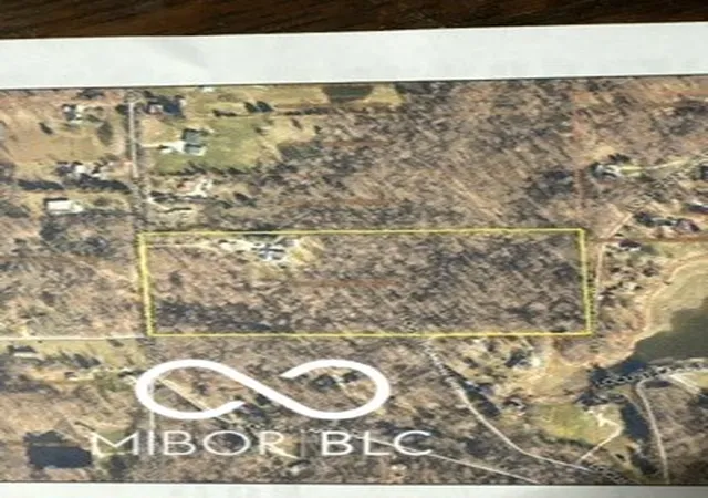 Photo 37 of Sale Pending at 7202 Locust Lake Rd, Spencer, IN 47460 | MLS# 22127343 | Listing updated on 2026-10-26