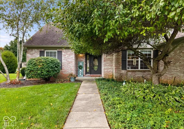 Photo 3 of Single family home for sale at 3015 Kindiwa Ct, Carmel, IN 46033 | MLS# 22127349 | Listing updated on 2026-09-23