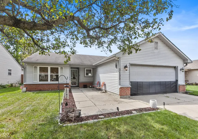 Photo 1 of Single family home for sale at 5135 Milhouse Rd, Indianapolis, IN 46221 | MLS# 22127370 | Listing updated on 2026-09-23