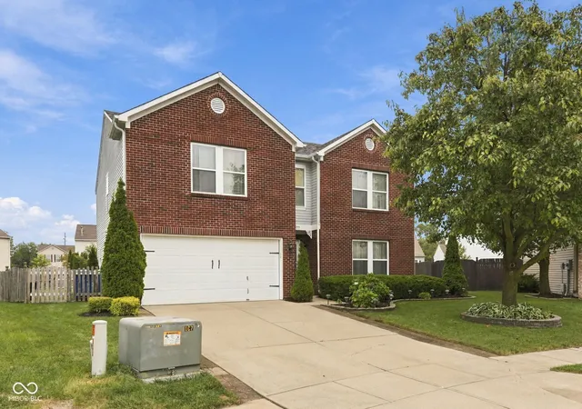 Photo 1 of Single family home for sale at 14555 Stewart Cir, Fishers, IN 46038 | MLS# 22127390 | Listing updated on 2026-09-22