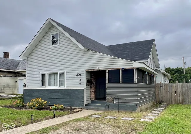 Single family home for sale at 1815 Pearl St, Anderson, IN 46016 | MLS# 22127393