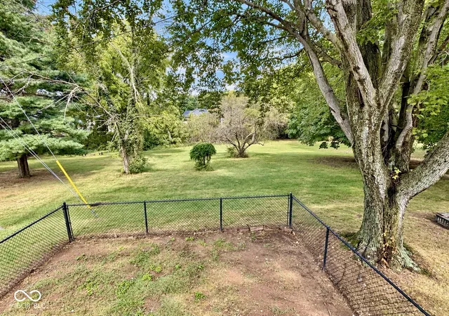 Photo 4 of Single family home for sale at 1029 Orchard Dr, Covington, IN 47932 | MLS# 22127396 | Listing updated on 2026-09-22