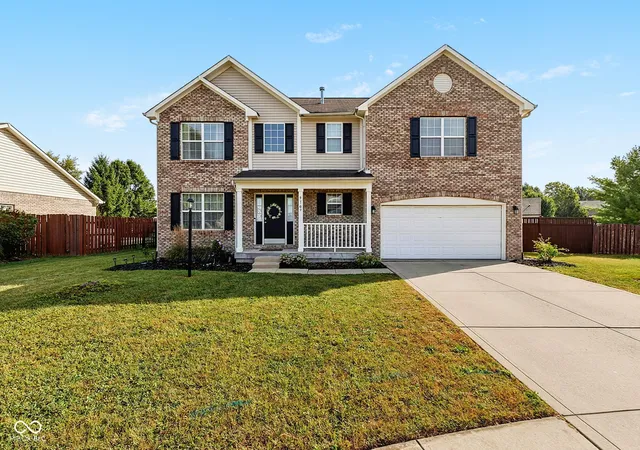 Single family home for sale at 9107 Driftwood Ct, McCordsville, IN 46055 | MLS# 22127400