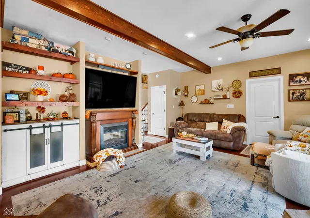 Photo 4 of Single family home for sale at 5522 River Birch Dr, Columbus, IN 47201 | MLS# 22127408 | Listing updated on 2026-09-22