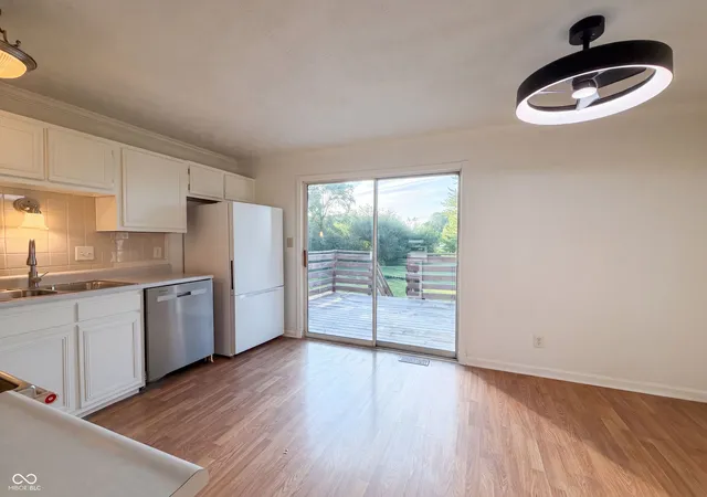 Photo 1 of Single family home for sale at 71 Westridge Pl, Greenwood, IN 46142 | MLS# 22127409 | Listing updated on 2026-09-22