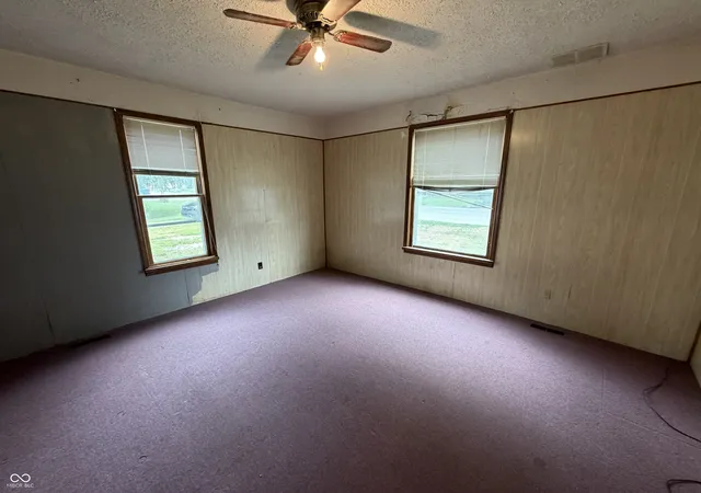 Photo 3 of Single family home for sale at 250 S Central St, Atlanta, IN 46031 | MLS# 22127415 | Listing updated on 2026-10-02