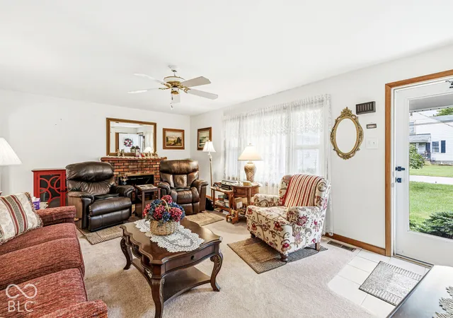 Photo 4 of Single family home for sale at 411 Linden Dr, Spiceland, IN 47385 | MLS# 22127419 | Listing updated on 2026-09-23