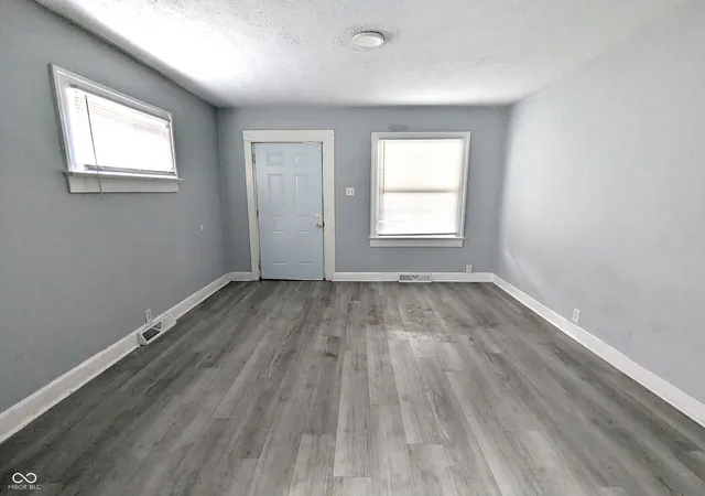Photo 3 of Condo for sale at 820 N Drexel Ave, Indianapolis, IN 46201 | MLS# 22127422 | Listing updated on 2026-09-22