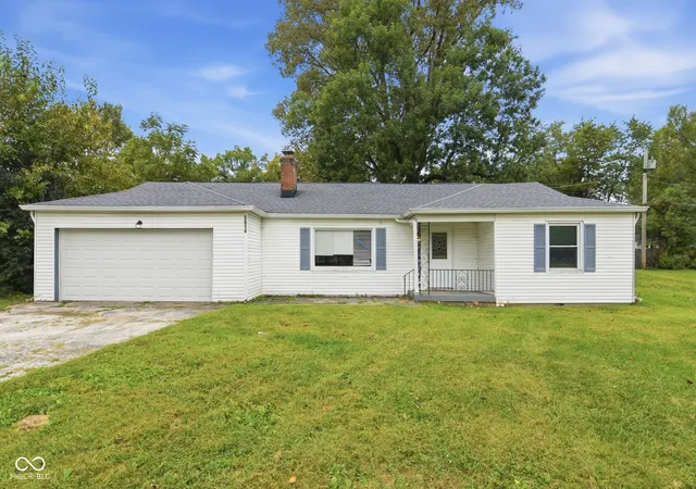 Photo 1 of Single family home for sale at 5614 N Victoria Dr, Indianapolis, IN 46228 | MLS# 22127427 | Listing updated on 2026-10-06