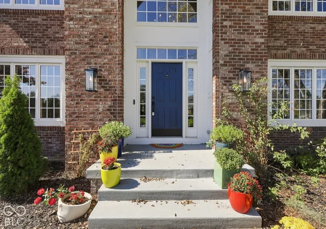 Photo 4 of Single family home for sale at 13348 Kickapoo Trl, Carmel, IN 46033 | MLS# 22127428 | Listing updated on 2026-10-01