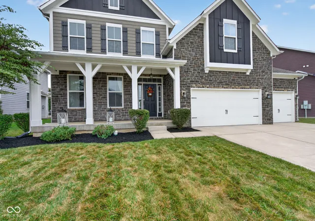 Photo 2 of Single family home for sale at 10608 Kensington Ln, Fortville, IN 46040 | MLS# 22127433 | Listing updated on 2026-09-24