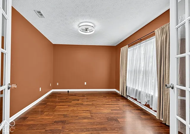 Photo 3 of Condo for sale at 8260 Jo Ellen Dr, Fishers, IN 46038 | MLS# 22127438 | Listing updated on 2026-09-25