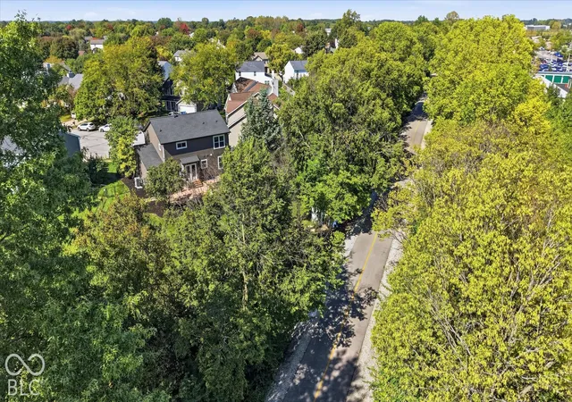 Photo 3 of Single family home for sale at 8973 Wooster Ct, Fishers, IN 46038 | MLS# 22127491 | Listing updated on 2026-10-02