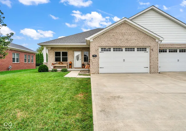 Single family home for sale at 11 Brg Hampton Dr, Crawfordsville, IN 47933 | MLS# 22127495