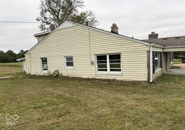 Photo 3 of Single family home for sale at 2323 State Rd 252, Martinsville, IN 46151 | MLS# 22127499 | Listing updated on 2026-09-23