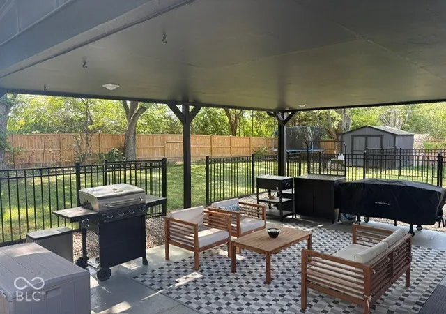 Photo 4 of Single family home for sale at 18 Sherry Ct, Carmel, IN 46032 | MLS# 22127504 | Listing updated on 2026-09-29