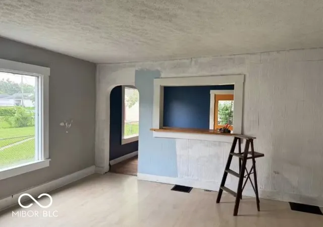 Photo 3 of Sale Pending at 20 SW 15th Street, Richmond, IN 47374 | MLS# 22127507 | Listing updated on 2026-10-07