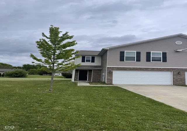 Photo 1 of Single family home for sale at 2005 Falcon Ct, Franklin, IN 46131 | MLS# 22127519 | Listing updated on 2026-09-22