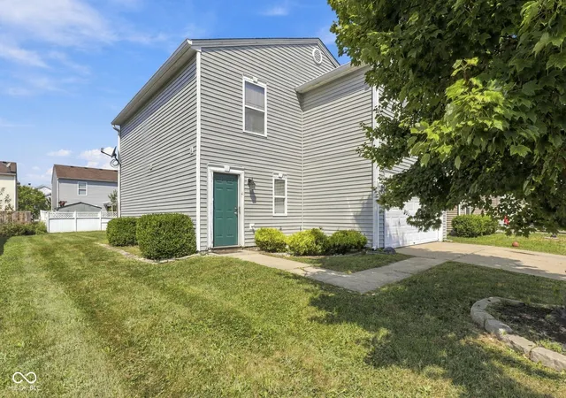 Photo 1 of Single family home for sale at 2886 Ludwig Dr, Indianapolis, IN 46239 | MLS# 22127521 | Listing updated on 2026-09-23