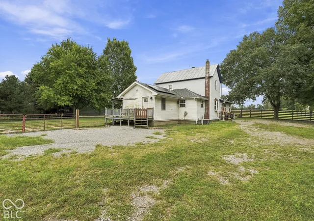 Photo 3 of Single family home for sale at 610 E 5th Street, Burlington, IN 46915 | MLS# 22127531 | Listing updated on 2026-09-24