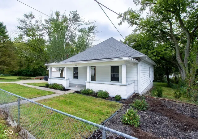 Photo 3 of Single family home for sale at 1714 Washington St, Lafayette, IN 47905 | MLS# 22127546 | Listing updated on 2026-09-23