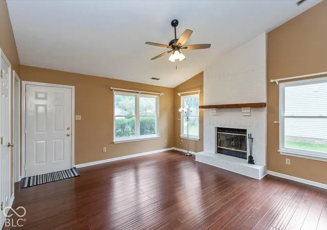 Photo 3 of Single family home for sale at 11450 Cherry Blossom W Dr, Fishers, IN 46038 | MLS# 22127551 | Listing updated on 2026-09-28