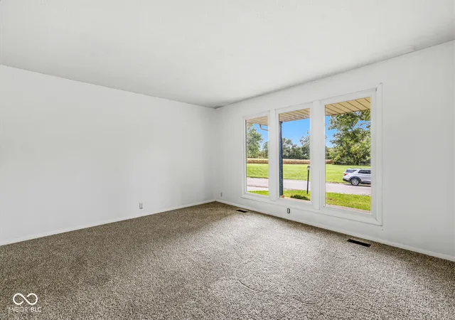 Photo 1 of Single family home for sale at 4300 E Maple Manor Pkwy, Muncie, IN 47302 | MLS# 22127560 | Listing updated on 2026-09-22