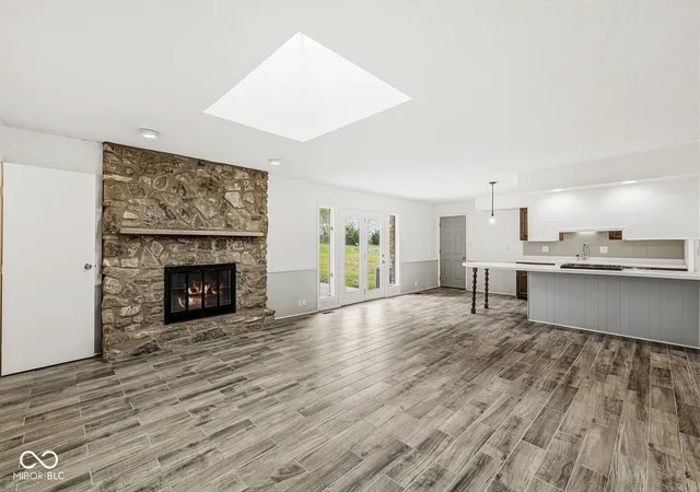 Photo 3 of Single family home for sale at 4300 E Maple Manor Pkwy, Muncie, IN 47302 | MLS# 22127560 | Listing updated on 2026-09-22