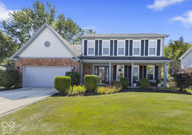 Photo 1 of Single family home for sale at 1067 Arlington Ct, Carmel, IN 46280 | MLS# 22127562 | Listing updated on 2026-09-23