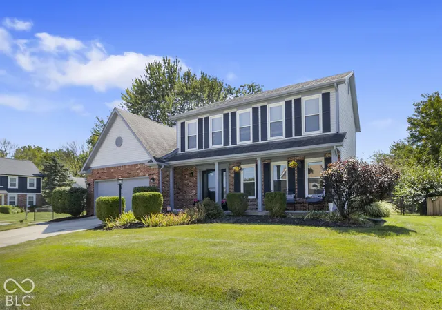 Photo 2 of Single family home for sale at 1067 Arlington Ct, Carmel, IN 46280 | MLS# 22127562 | Listing updated on 2026-09-23