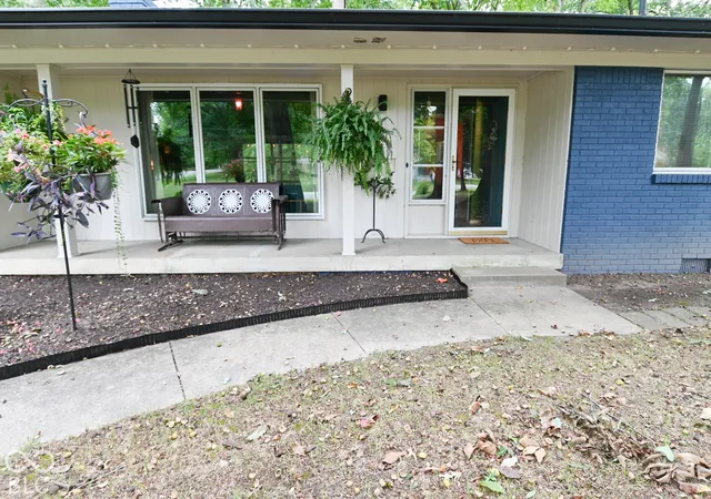 Photo 3 of Single family home for sale at 3755 Tade Ln, Indianapolis, IN 46234 | MLS# 22127563 | Listing updated on 2026-10-07
