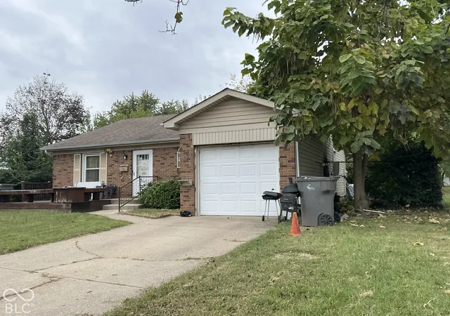 Photo 3 of Single family home for sale at 2712 Wheeler St, Indianapolis, IN 46218 | MLS# 22127570 | Listing updated on 2026-10-10
