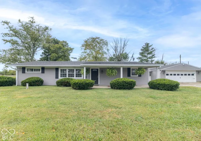 Photo 1 of Single family home for sale at 8846 W Dorsey Ct, Knightstown, IN 46148 | MLS# 22127585 | Listing updated on 2026-09-23