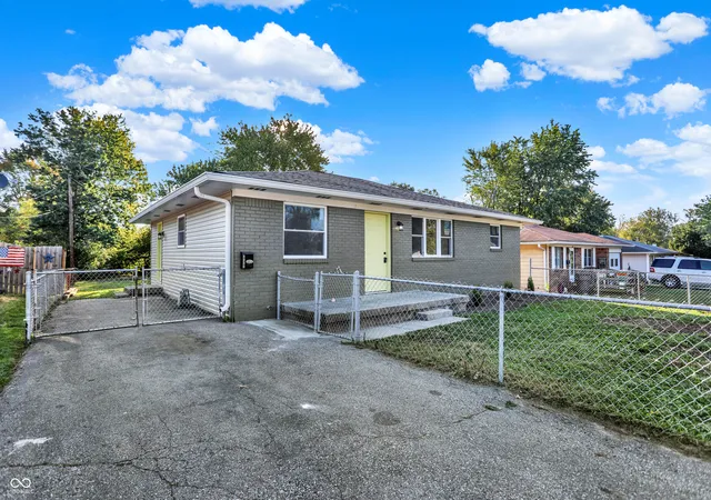 Photo 1 of Single family home for sale at 2509 S State Ave, Indianapolis, IN 46203 | MLS# 22127589 | Listing updated on 2026-09-22