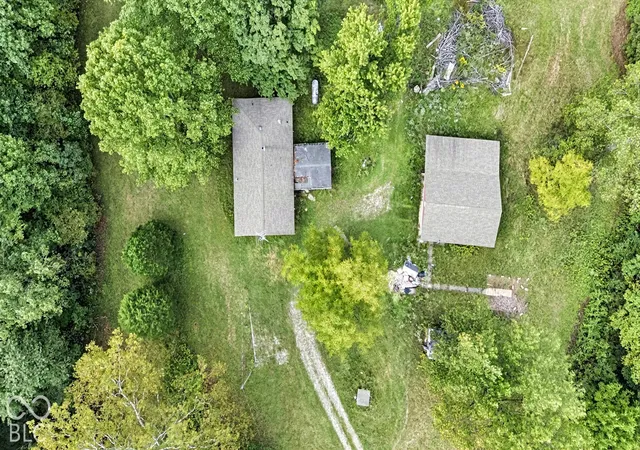 Photo 2 of Sale Pending at 3190 Wilbur Rd, Martinsville, IN 46151 | MLS# 22127595 | Listing updated on 2026-09-25