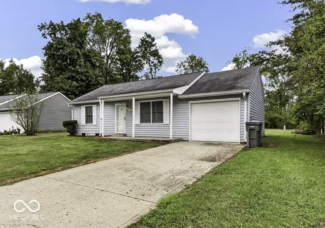 Photo 3 of Single family home for sale at 1703 N Richardt Ave, Indianapolis, IN 46219 | MLS# 22127599 | Listing updated on 2026-09-22