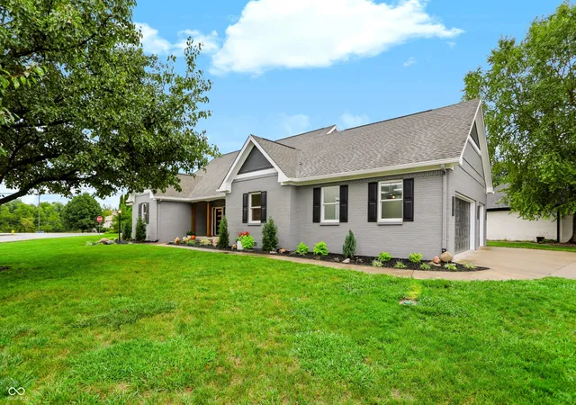 Photo 1 of Single family home for sale at 7405 Rooses Dr, Indianapolis, IN 46217 | MLS# 22127614 | Listing updated on 2026-09-23