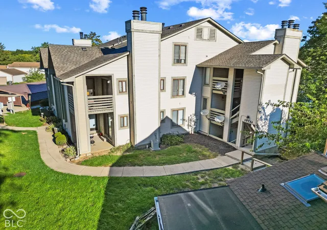 Condo for sale at 2947 Eagles Crst Cir #A, Indianapolis, IN 46214 | MLS# 22127617