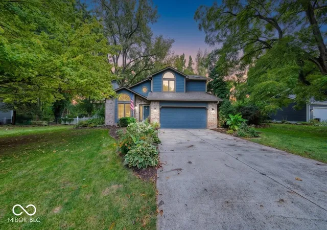 Photo 1 of Sale Pending at 135 W 88th Street, Indianapolis, IN 46260 | MLS# 22127621 | Listing updated on 2026-09-28