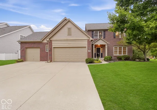 Photo 2 of Single family home for sale at 1050 Belvedere Pl, Westfield, IN 46074 | MLS# 22127622 | Listing updated on 2026-09-30