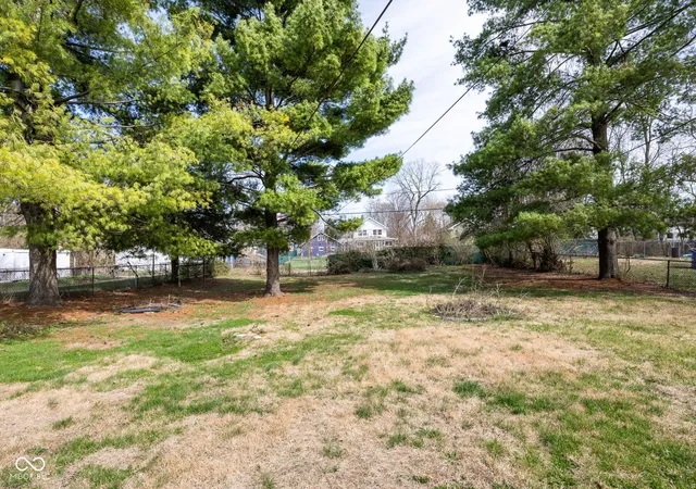 Photo 3 of Single family home for sale at 3911 Byram Ave, Indianapolis, IN 46208 | MLS# 22127629 | Listing updated on 2026-09-23