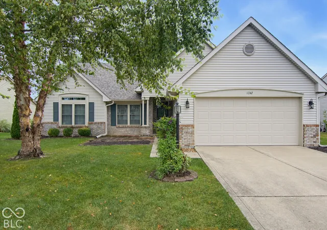 Single family home for sale at 1242 Magnolia Dr, Greenfield, IN 46140 | MLS# 22127632