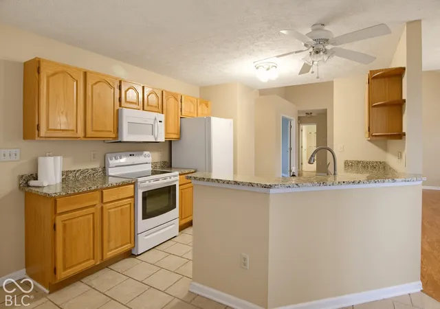 Photo 4 of Single family home for sale at 1242 Magnolia Dr, Greenfield, IN 46140 | MLS# 22127632 | Listing updated on 2026-09-24